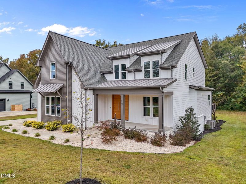 3-web-or-mls-DJI_20251013233715_0741_D