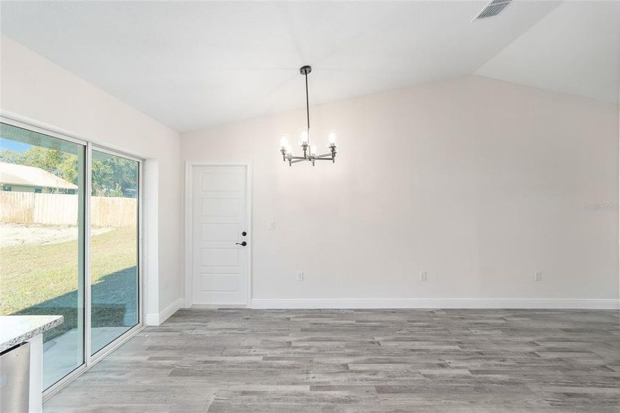 Spacious, unfurnished interior of a new home in , Ocala (Image 18).