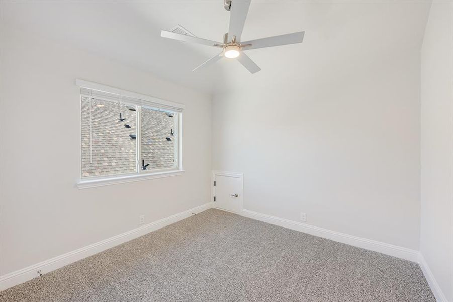 Spacious, unfurnished interior of a new home in The Lakes at Parks of Aledo, Aledo (Image 23).