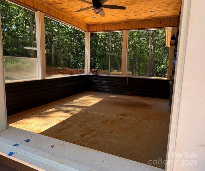 Image 12 of a home in .