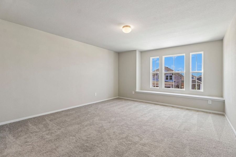 Spacious, unfurnished interior of a new home in Edgebrooke, Pflugerville (Image 20).