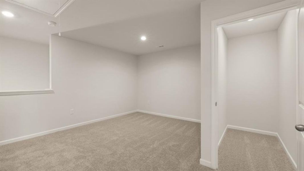 Spacious, unfurnished interior of a new home in Hughes Court, Dawsonville (Image 25). Spacious, unfurnished interior of a new home in Hughes Court, Dawsonville (Image 25).