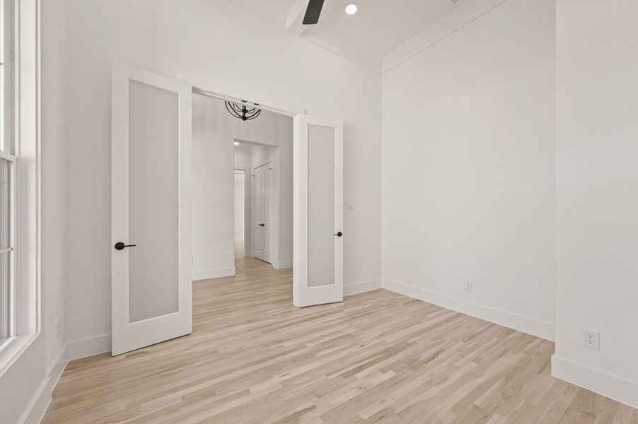 Spacious, unfurnished interior of a new home in NorthGlen, Haslet (Image 20).