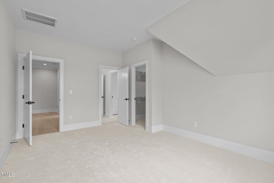 43-web-or-mls-5Z8A2887