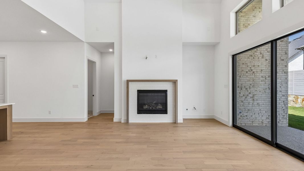 Spacious, unfurnished interior of a new home in Painted Tree 50' Series, McKinney (Image 18). Spacious, unfurnished interior of a new home in Painted Tree 50' Series, McKinney (Image 18).