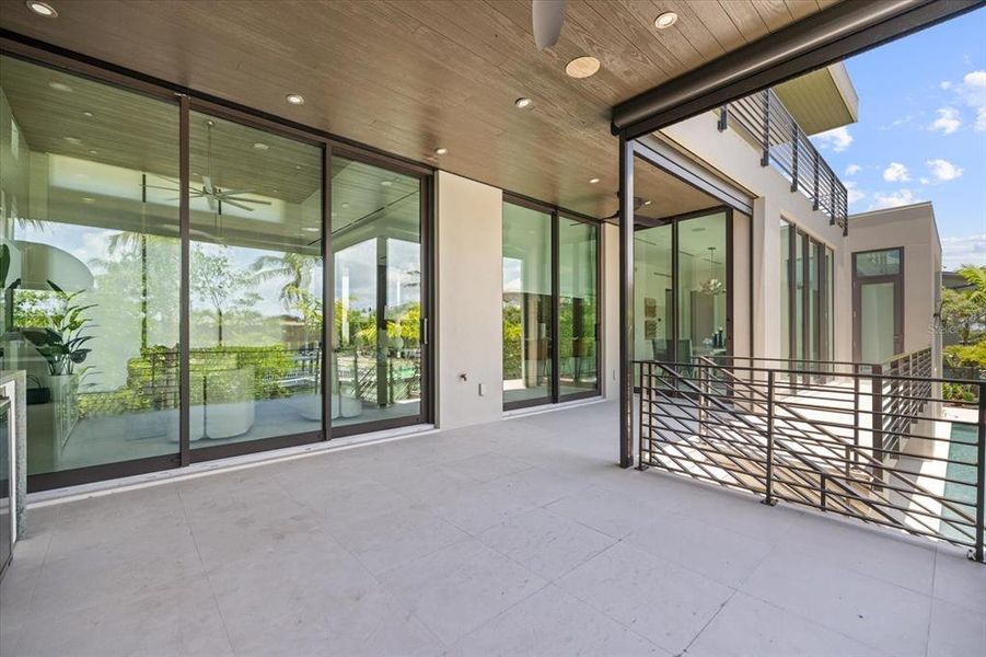 Exterior details and patio area of a home in , Longboat Key (Image 34).