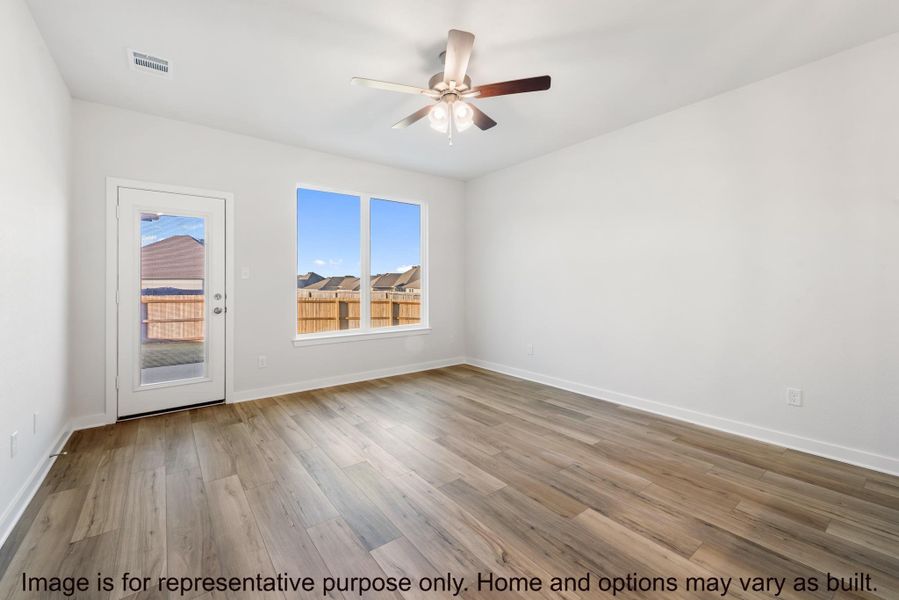 Spacious, unfurnished interior of a new home in , Brenham (Image 9).