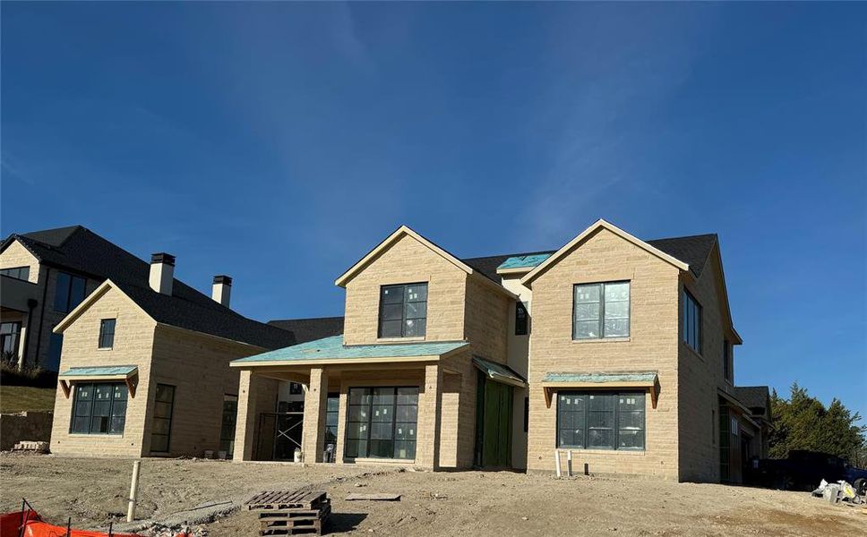 Covered front Verenda (shaded in evening) house faces South SouthEast.