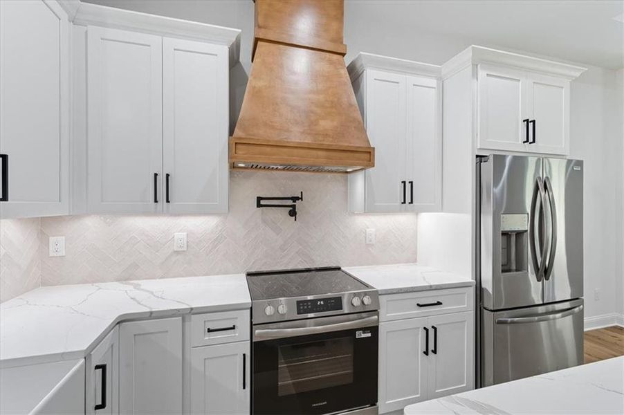 Close-up of interior finishes inside a home in , Hiram (Image 15). Close-up of interior finishes inside a home in , Hiram (Image 15).