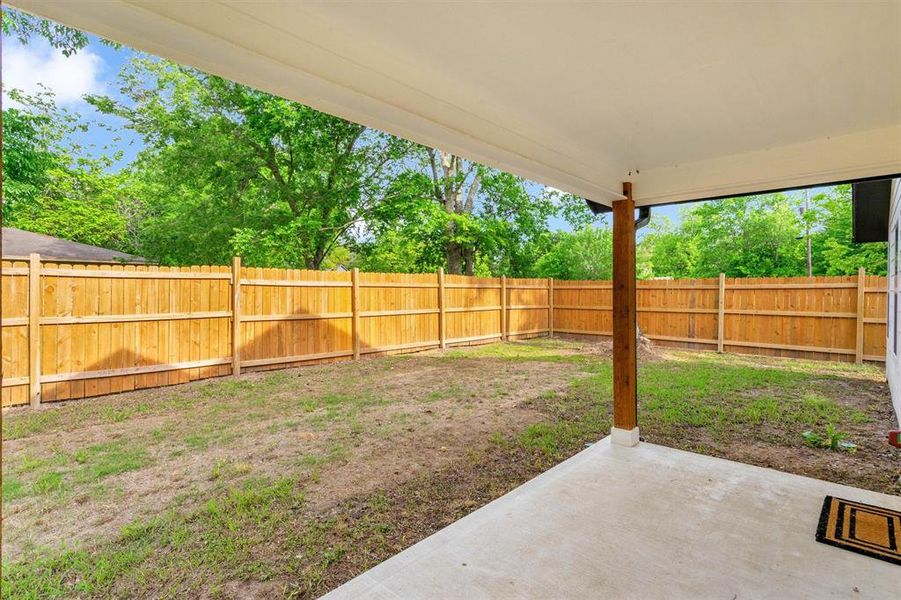 Exterior details and patio area of a home in , Cooper (Image 22).