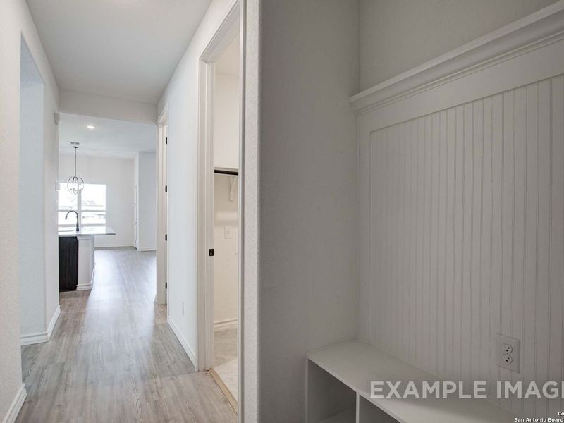 Spacious, unfurnished interior of a new home in Potranco Oaks, Castroville (Image 27). Spacious, unfurnished interior of a new home in Potranco Oaks, Castroville (Image 27).