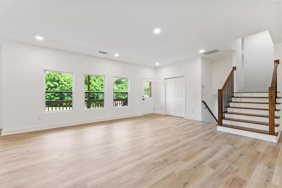 Spacious, unfurnished interior of a new home in , Fairburn (Image 14).