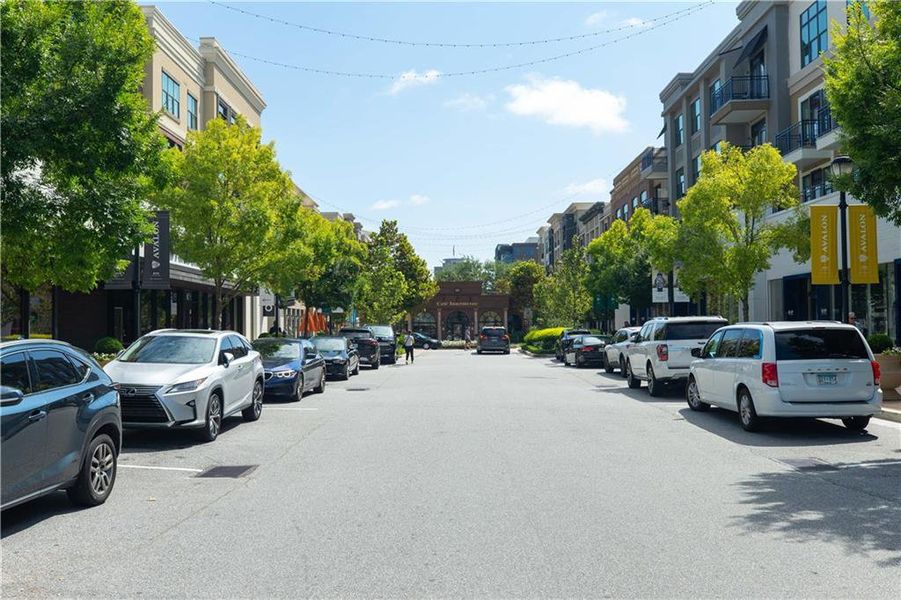 Image 49 of a home in Byers Park.