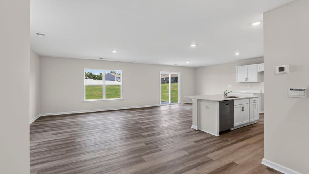 Spacious, unfurnished interior of a new home in Cedar Gap, Fountain Inn (Image 14). Spacious, unfurnished interior of a new home in Cedar Gap, Fountain Inn (Image 14).