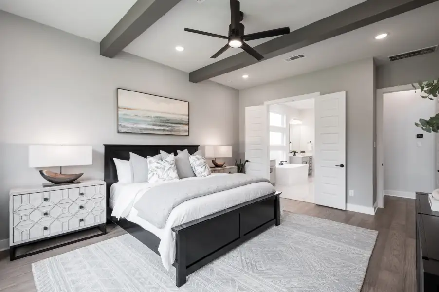 Furnished interior view inside a new home in Sienna 60’, Missouri City (Image 29). Furnished interior view inside a new home in Sienna 60’, Missouri City (Image 29).