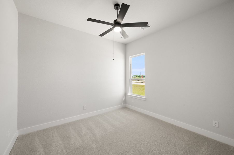 Spacious, unfurnished interior of a new home in Byrum Ranch - 1 Acre Lots, Maypearl (Image 25).