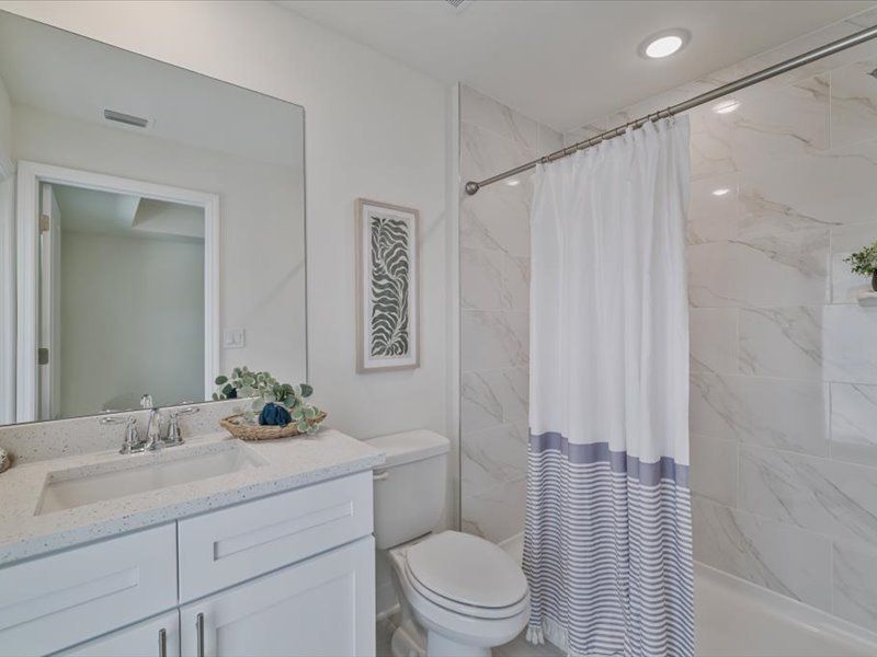 Representative furnished interior of a home built from the The Paradise Cove II by Sunlife Homes LLC in Cape Coral, Cape Coral (Image 33).