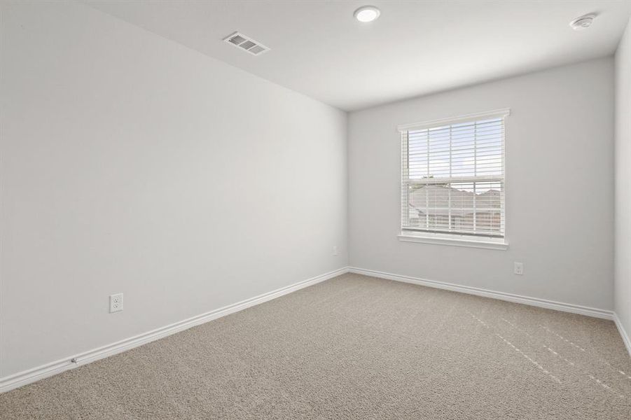 Spacious, unfurnished interior of a new home in Christian Meadows, Ennis (Image 31).