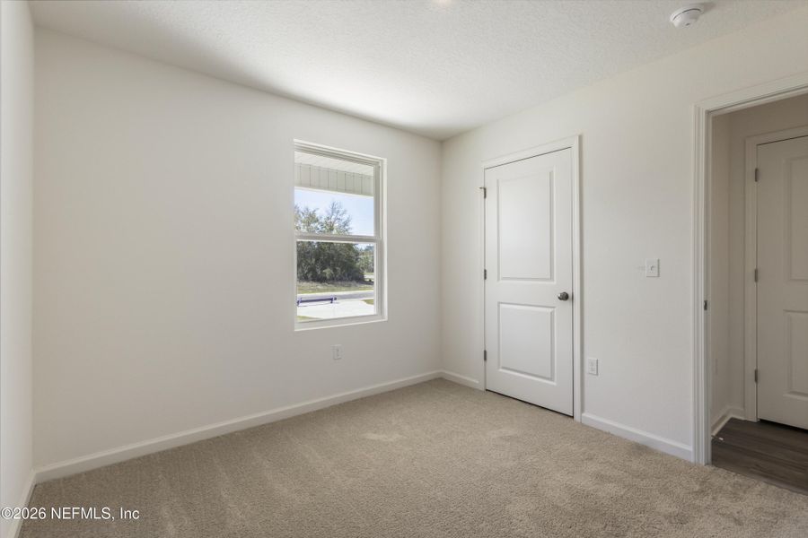 Spacious, unfurnished interior of a new home in , Palatka (Image 16).