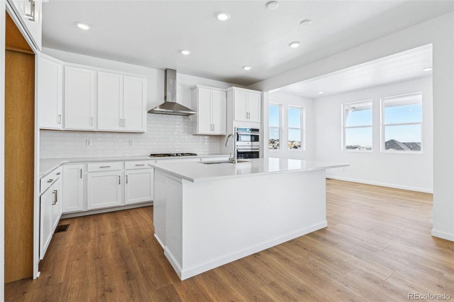 9324 Quartz Street ~ Ready Now