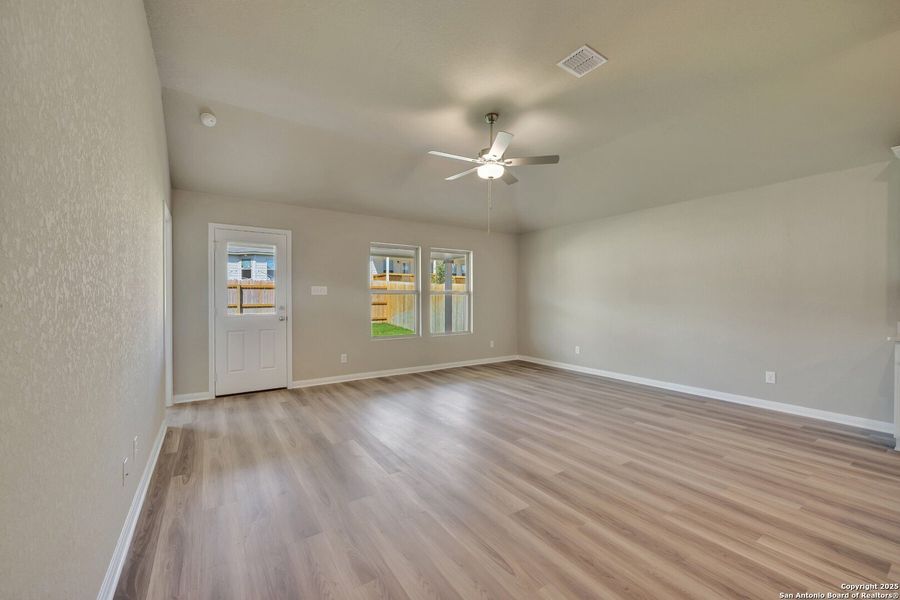 Spacious, unfurnished interior of a new home in Greenspoint Heights, Seguin (Image 19). Spacious, unfurnished interior of a new home in Greenspoint Heights, Seguin (Image 19).