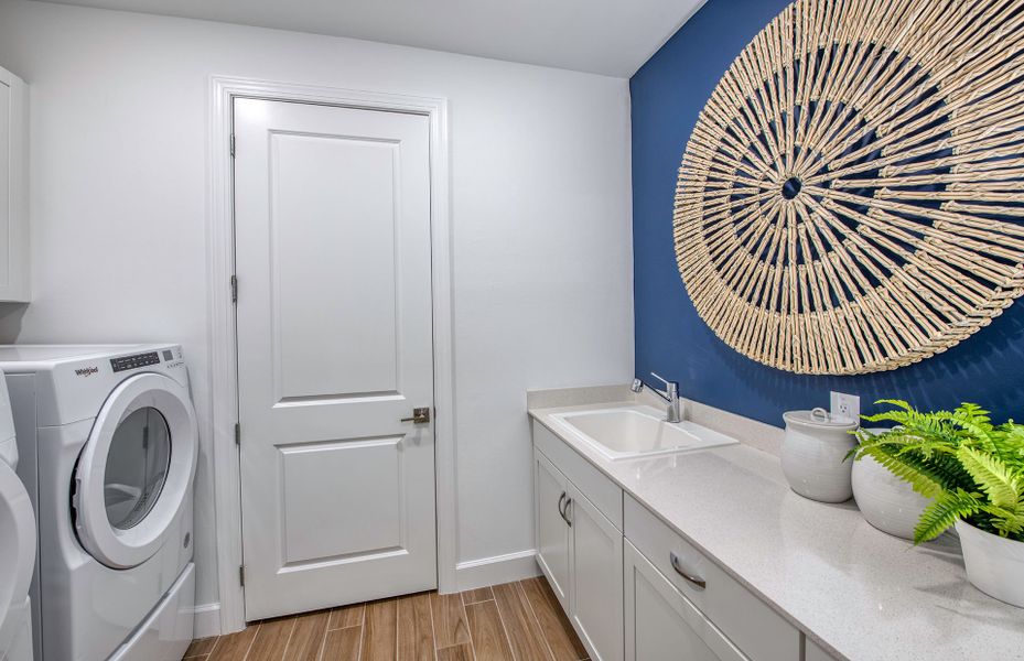 Representative furnished interior of a home built from the Mystique by Pulte Homes in Legacy Groves, Nokomis (Image 10).