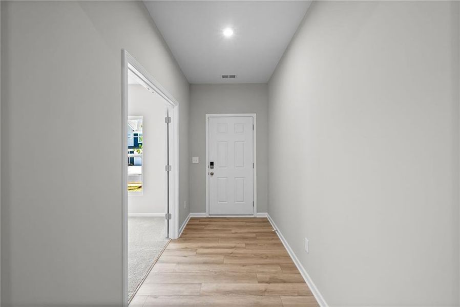 Spacious, unfurnished interior of a new home in Cherry Glen, Euharlee (Image 12).