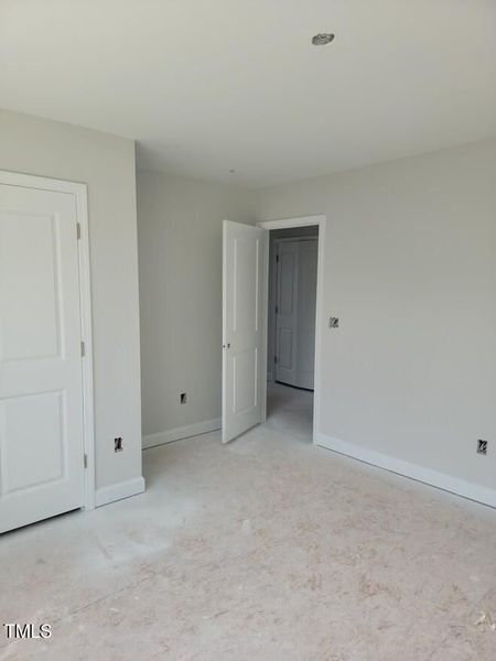 Spacious, unfurnished interior of a new home in Tobacco Road, Angier (Image 73). Spacious, unfurnished interior of a new home in Tobacco Road, Angier (Image 73).