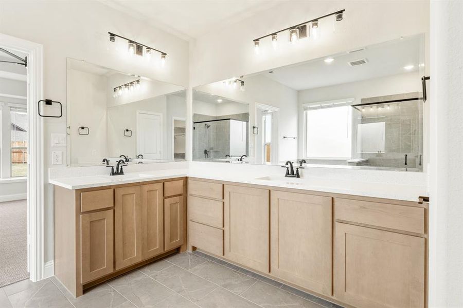 Furnished interior view inside a new home in ArrowBrooke, Aubrey (Image 17). Furnished interior view inside a new home in ArrowBrooke, Aubrey (Image 17).