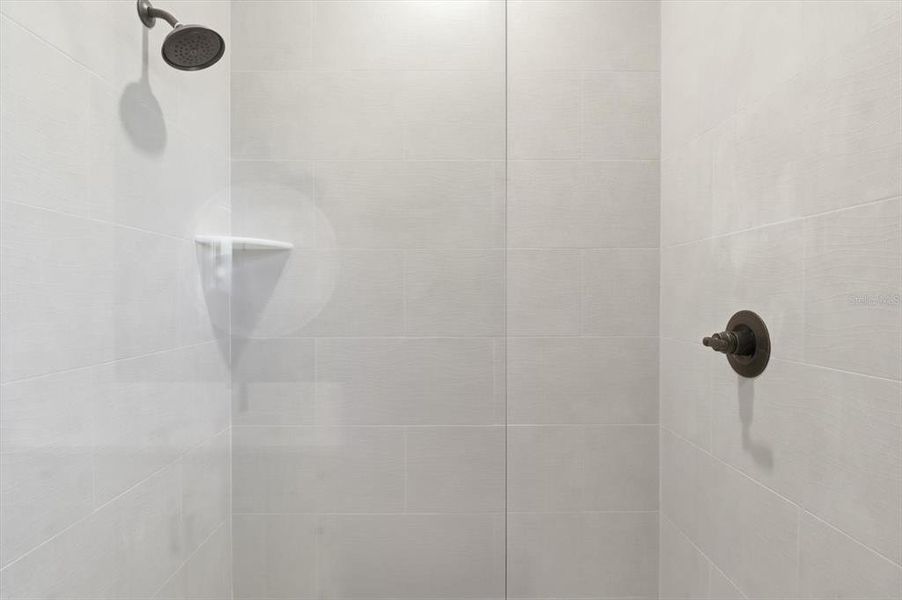 Close-up of interior finishes inside a home in , Lecanto (Image 21).