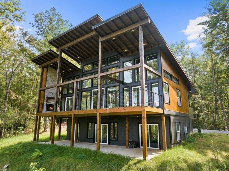 Image 51 of a home in .