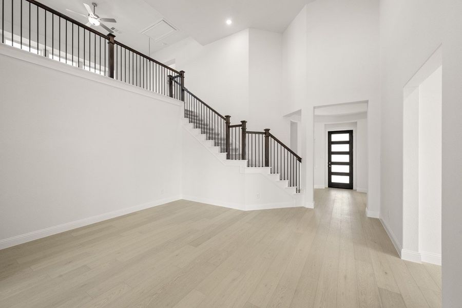 Representative unfurnished interior of a home built from the Sandstone II by Pacesetter Homes in Timberbrook, Justin (Image 17).