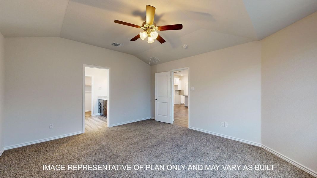 Spacious, unfurnished interior of a new home in Three Creeks - Colt Creek, Belton (Image 22).