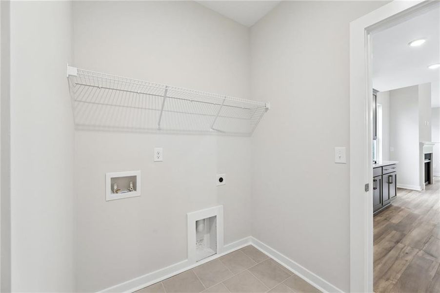 Spacious, unfurnished interior of a new home in The Park at Brighton, Locust Grove (Image 17).