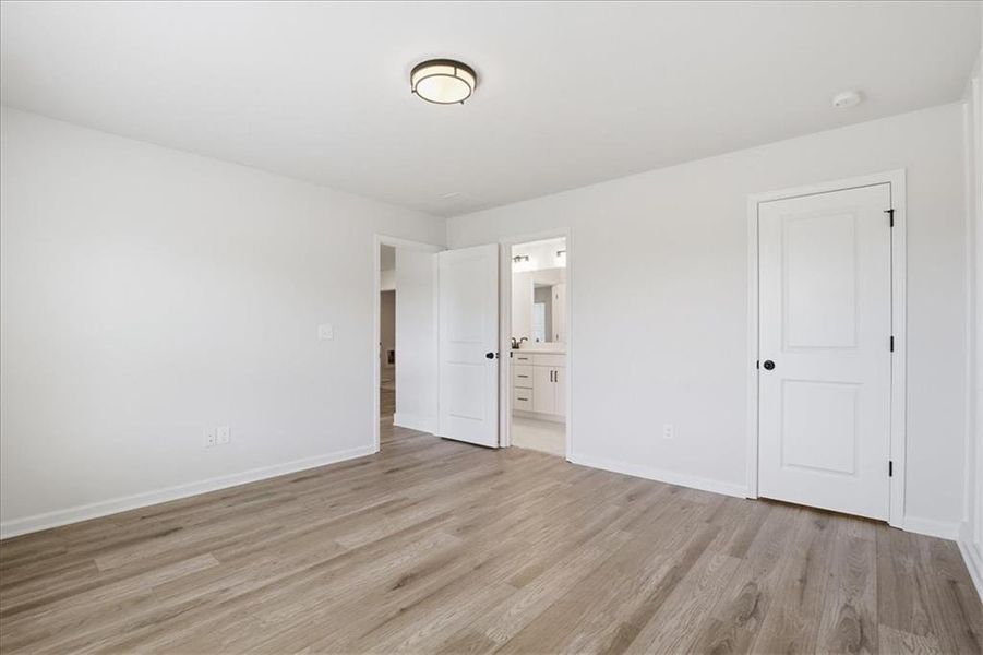 Spacious, unfurnished interior of a new home in , Buford (Image 42). Spacious, unfurnished interior of a new home in , Buford (Image 42).
