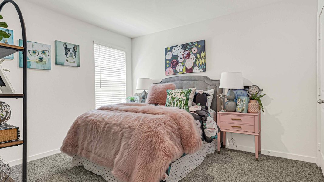 Furnished interior view inside a new home in Holly Ridge, Rosenberg (Image 28).