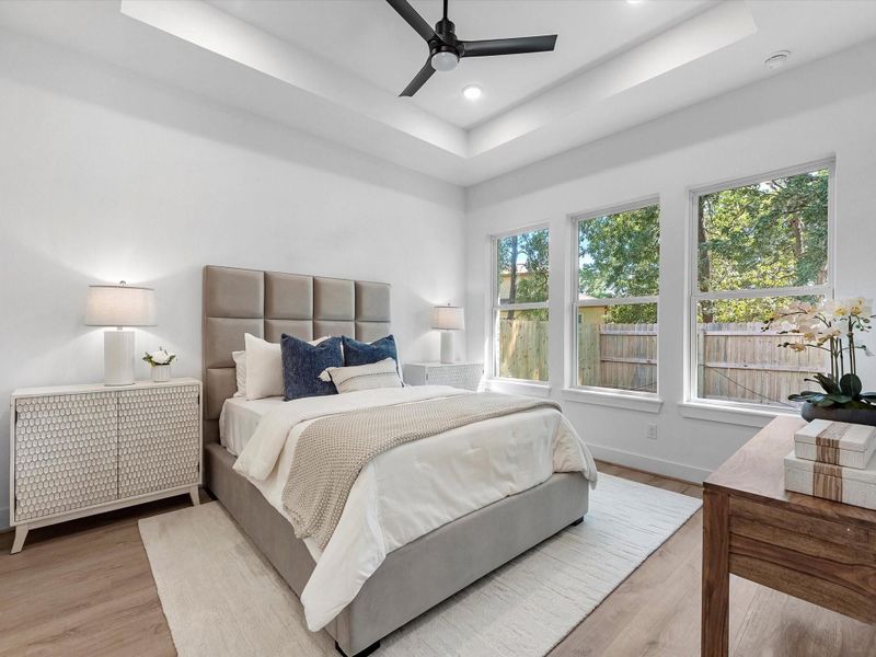 Primary retreat, a luxurious owner’s suite! Primary retreat, a luxurious owner’s suite!