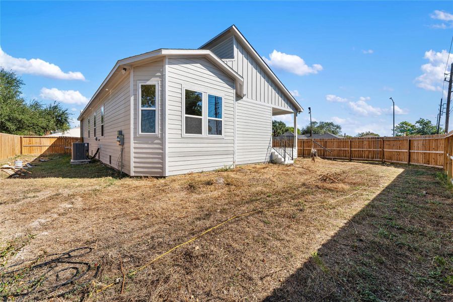 Exterior details and patio area of a home in , Houston (Image 19). Exterior details and patio area of a home in , Houston (Image 19).