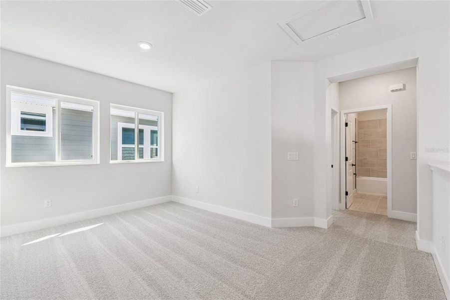 Spacious, unfurnished interior of a new home in Persimmon Park - Garden Series, Wesley Chapel (Image 39).