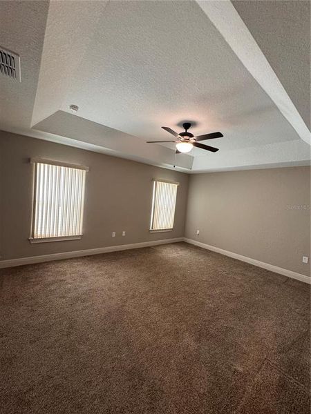 Spacious, unfurnished interior of a new home in , Ocala (Image 37).