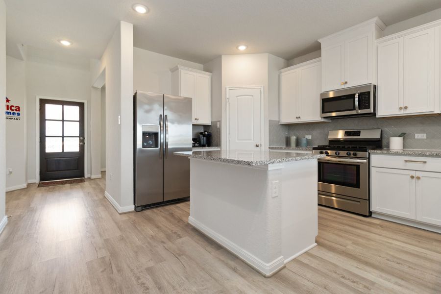 Hunters Ranch Model - Polk - Kitchen Hunters Ranch Model - Polk - Kitchen