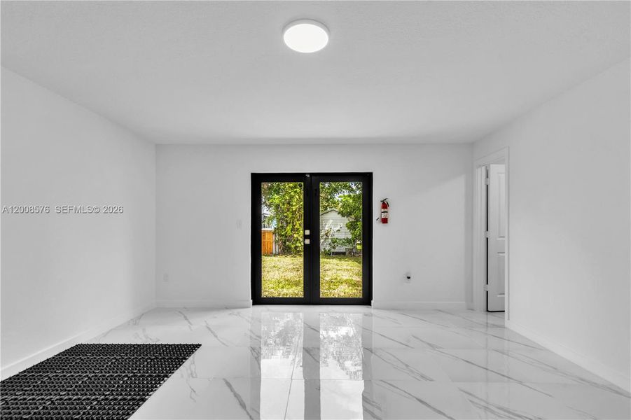 Spacious, unfurnished interior of a new home in , Homestead (Image 12).