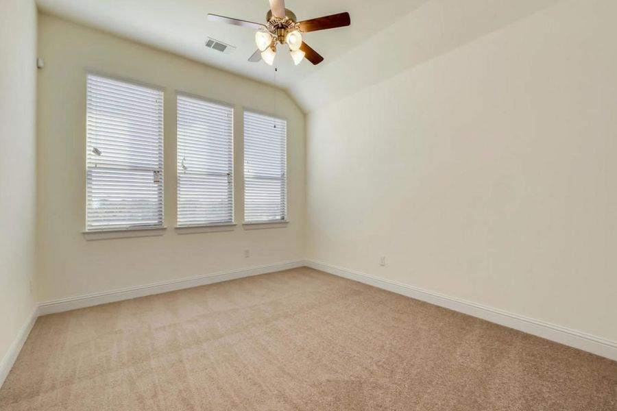 Representative unfurnished interior of a home built from the Oaks 1596 by Brohn Homes in Oaks at San Gabriel, Georgetown (Image 14).