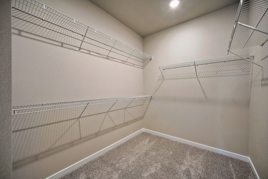 Spacious, unfurnished interior of a new home in Ridge at Lorson Ranch, Colorado Springs (Image 30).