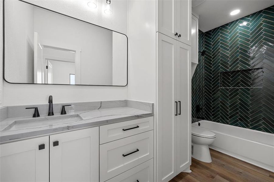 Furnished interior view inside a new home in , Hewitt (Image 9).