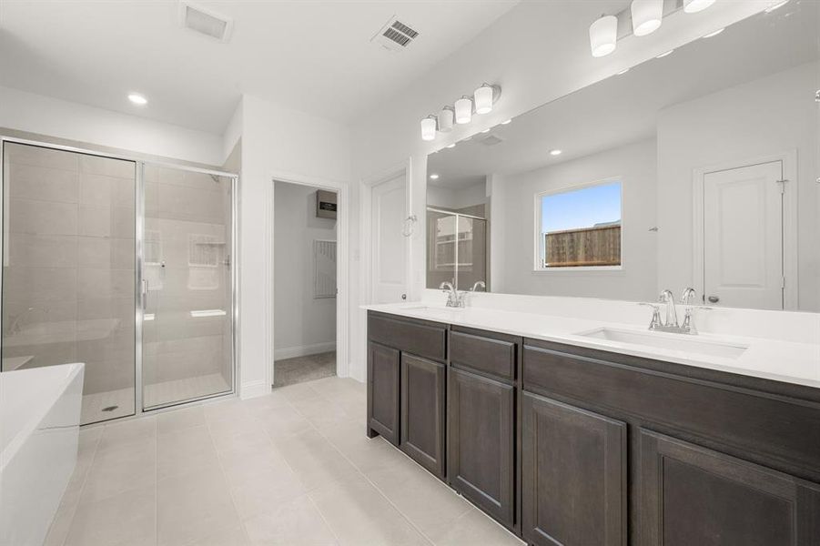 732 Brozgold- Primary Suite-3