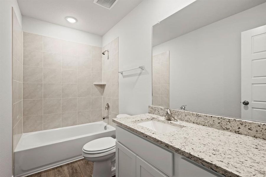 Furnished interior view inside a new home in Rocky Creek Crossing, Fort Worth (Image 7).