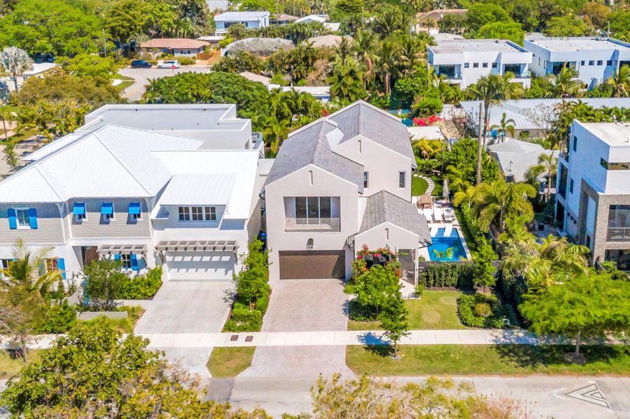 618 NE 15th AVE-95