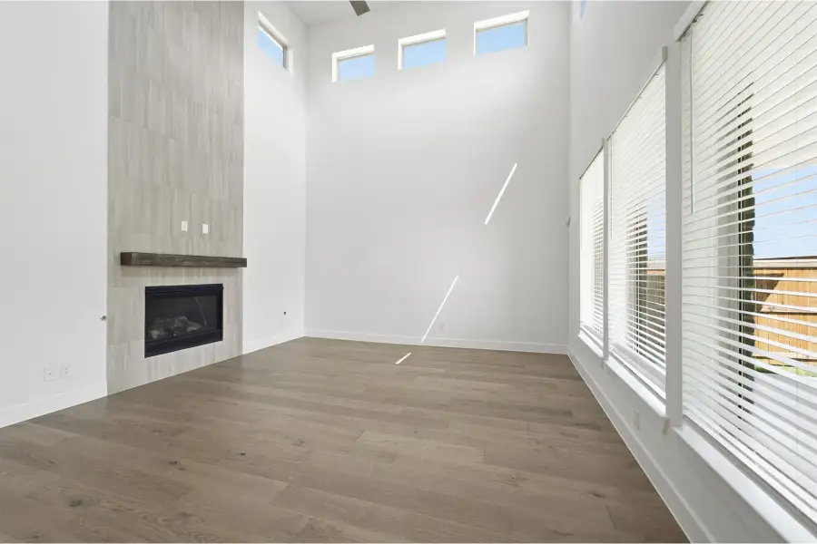 Spacious, unfurnished interior of a new home in Green Meadows, Celina (Image 54).