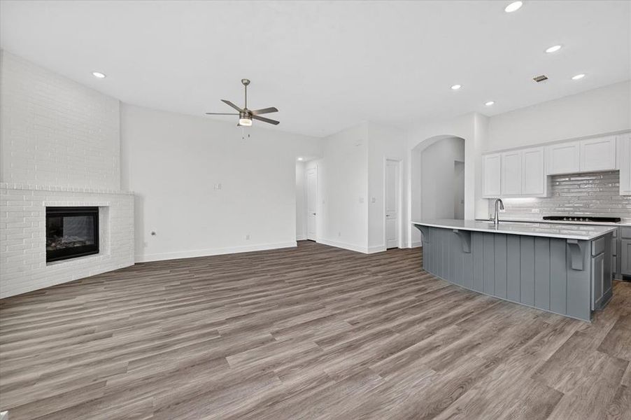 Spacious, unfurnished interior of a new home in Wellington, Haslet (Image 25). Spacious, unfurnished interior of a new home in Wellington, Haslet (Image 25).